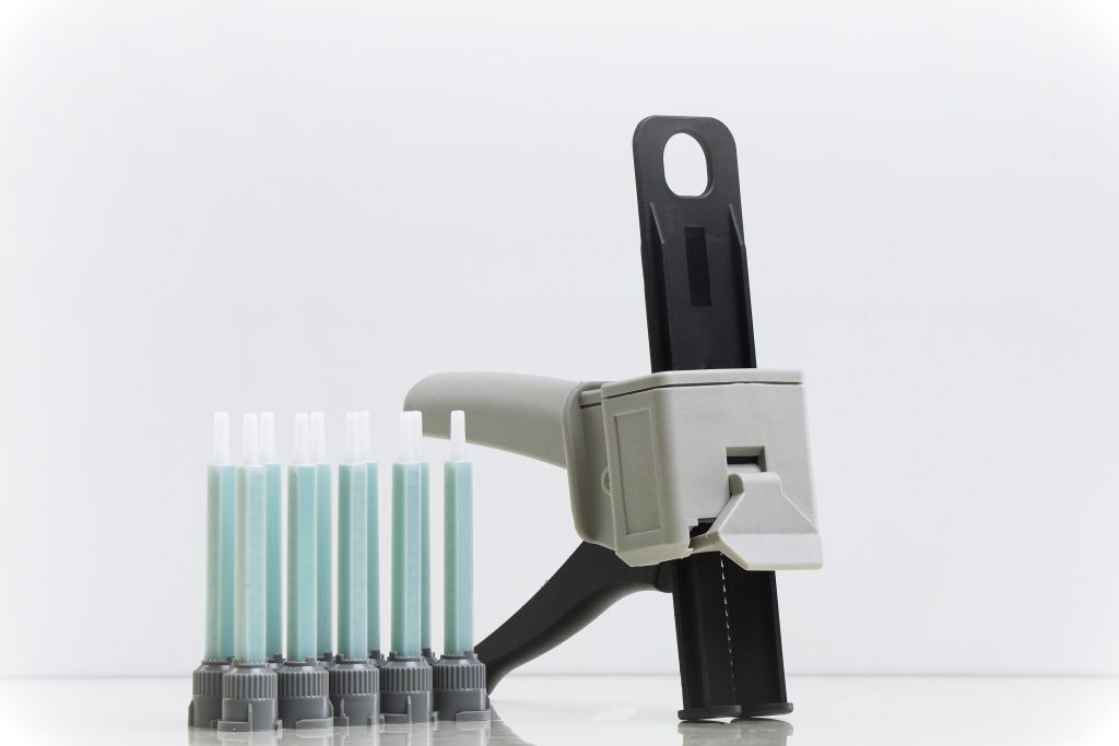 1:1 Static Mixers and Dispenser