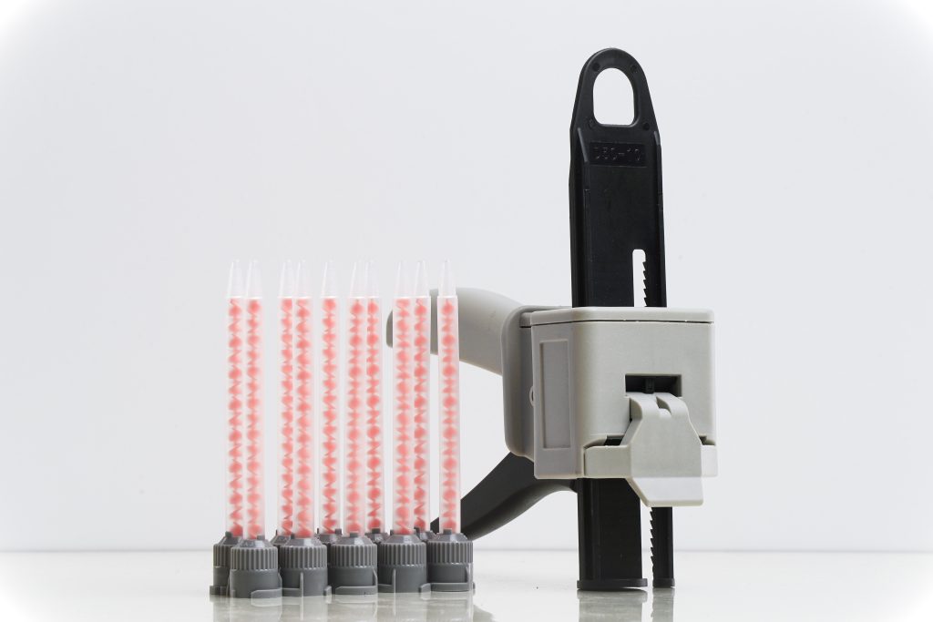 1:10 Static Mixers and Dispenser